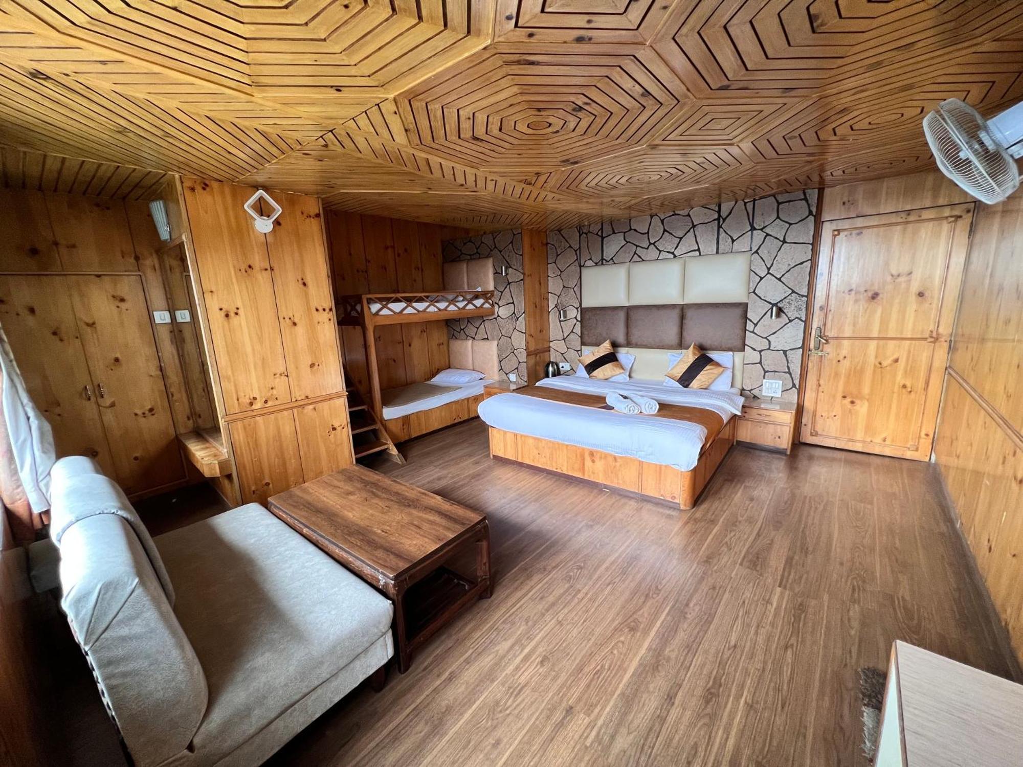 Victory Hotel And Restaurant By Gs Hospitality Shimla Exterior photo
