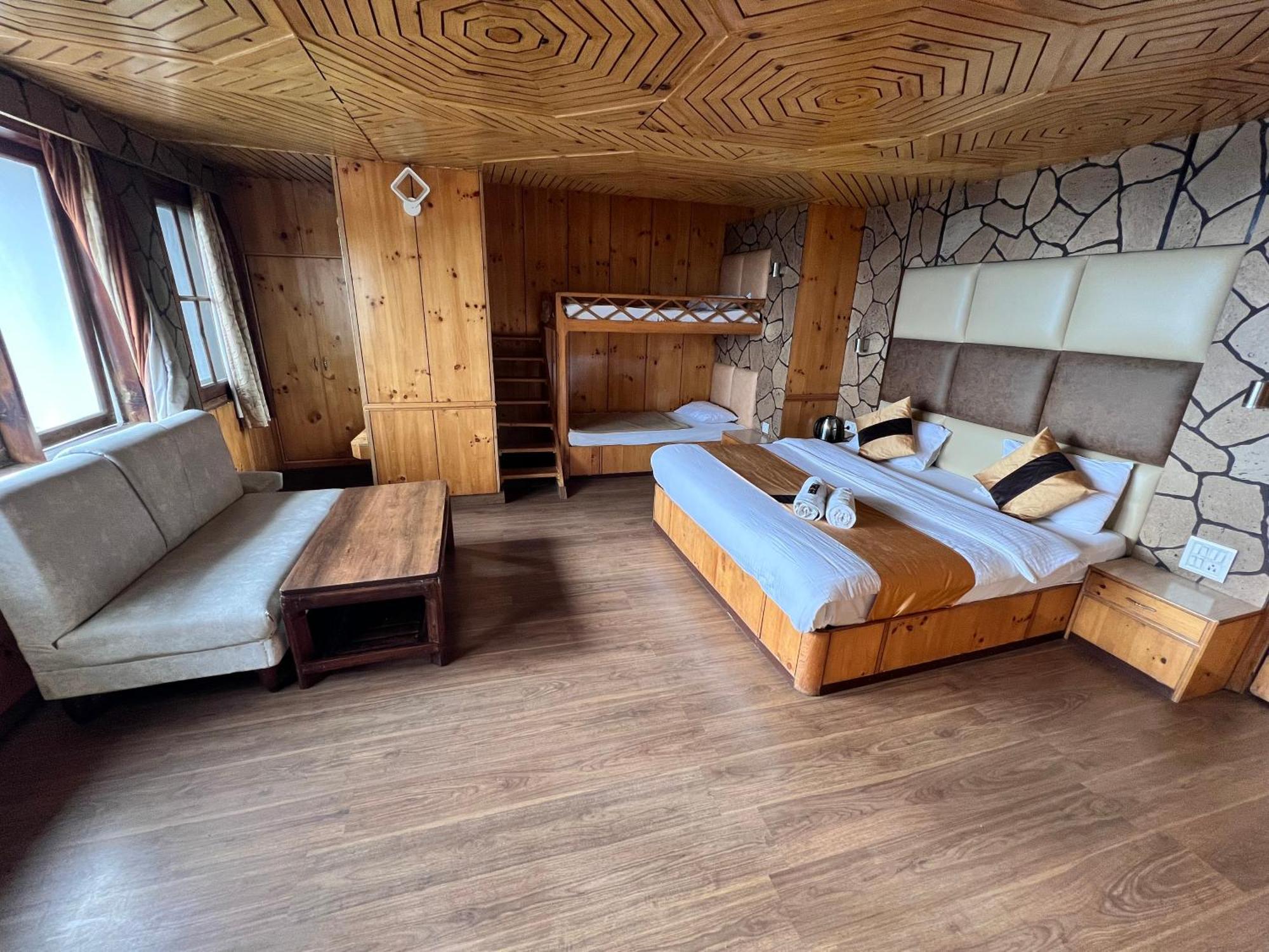 Victory Hotel And Restaurant By Gs Hospitality Shimla Exterior photo